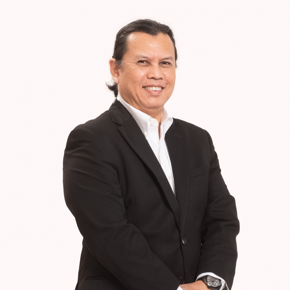Dr Hyzan Mohd Yusof